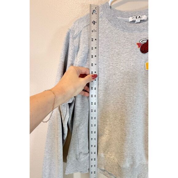 WEAR by Erin Andrews Miami Heat Patched Pullover Sweatshirt Hoodie Women's Large - Picture 9 of 12